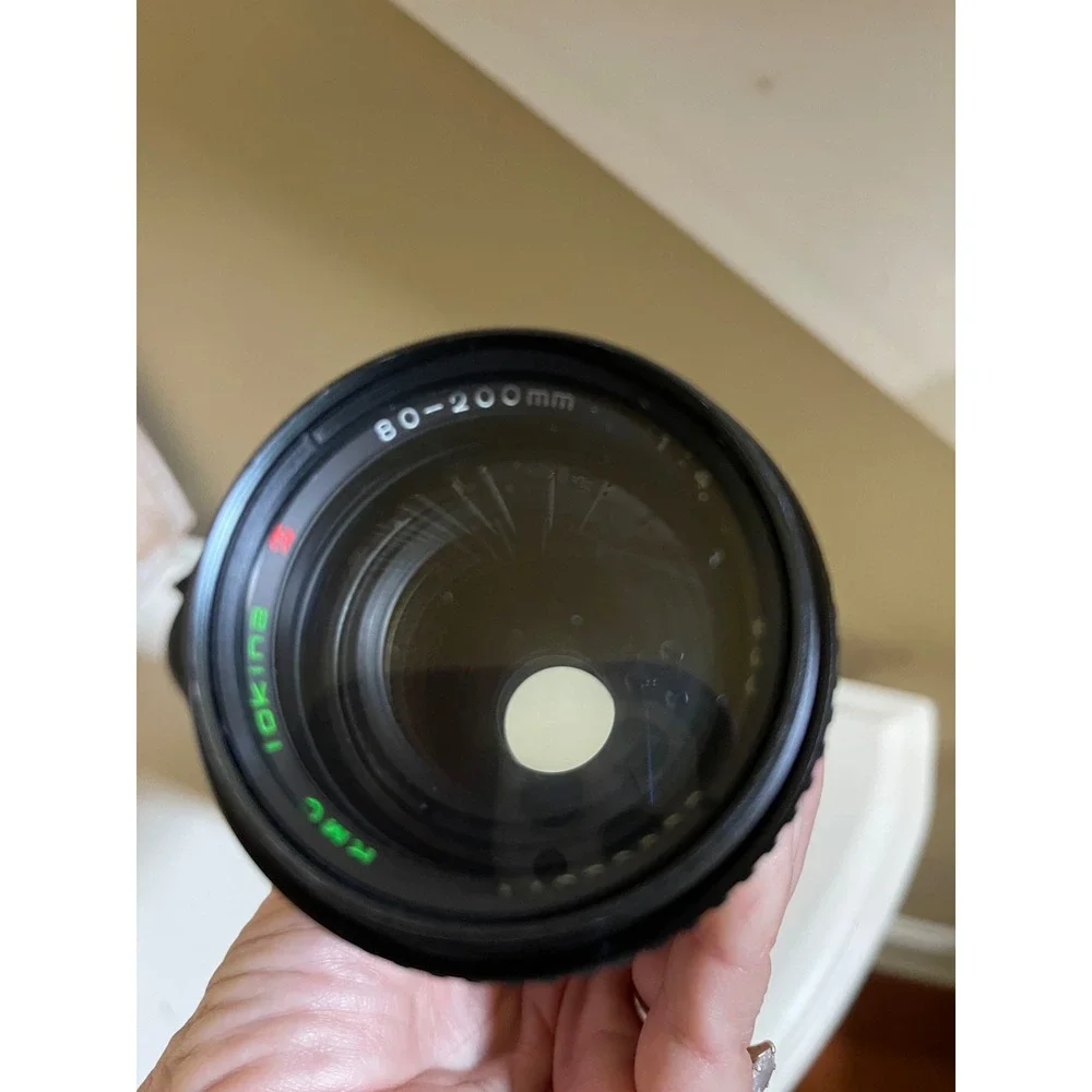 RMC Tokina 80-200mm Made in Japan Telephoto Zoom Lens for Pentax K with Case